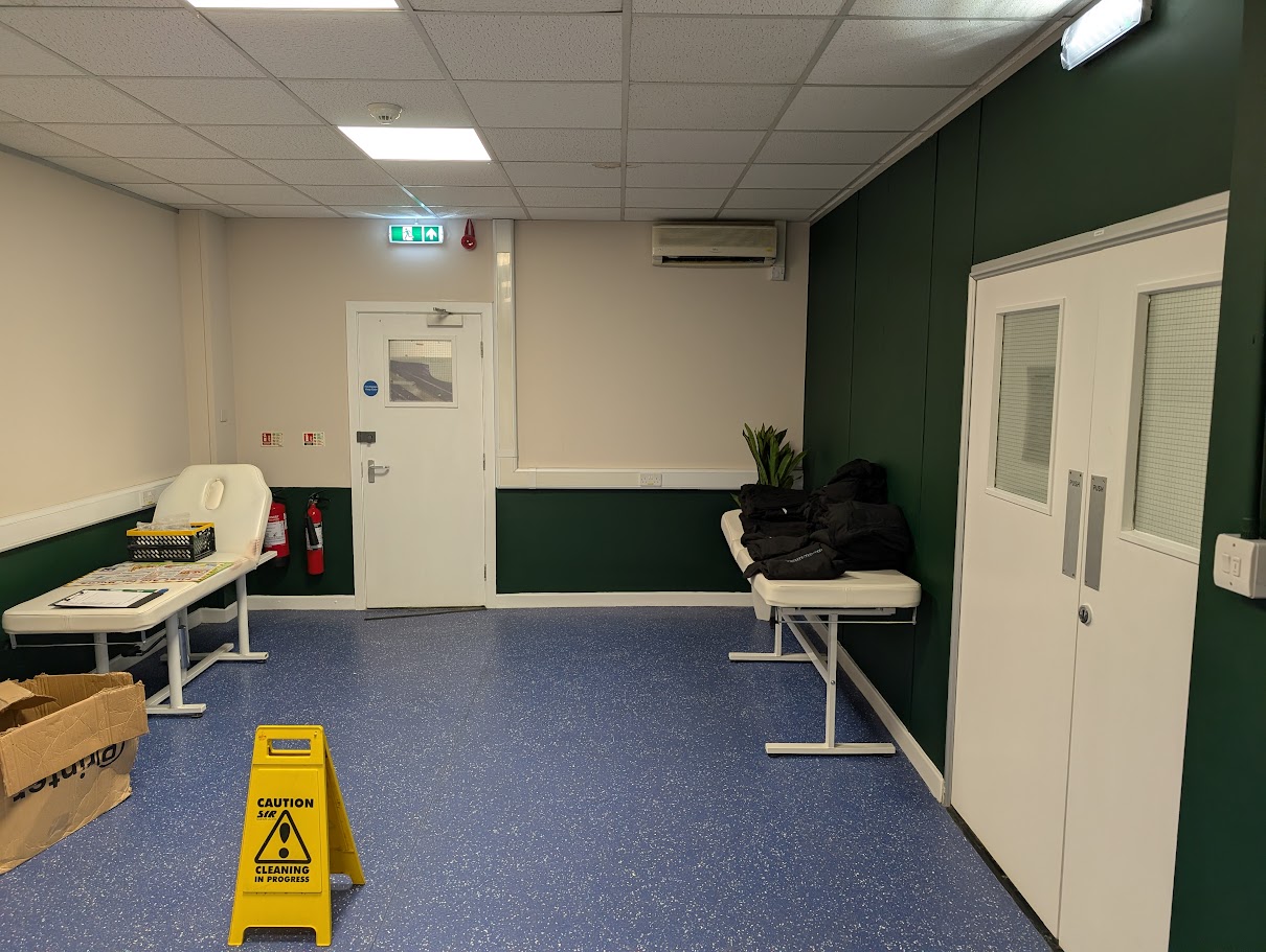 Completed planned maintenance works with tidy handover in a commercial premises